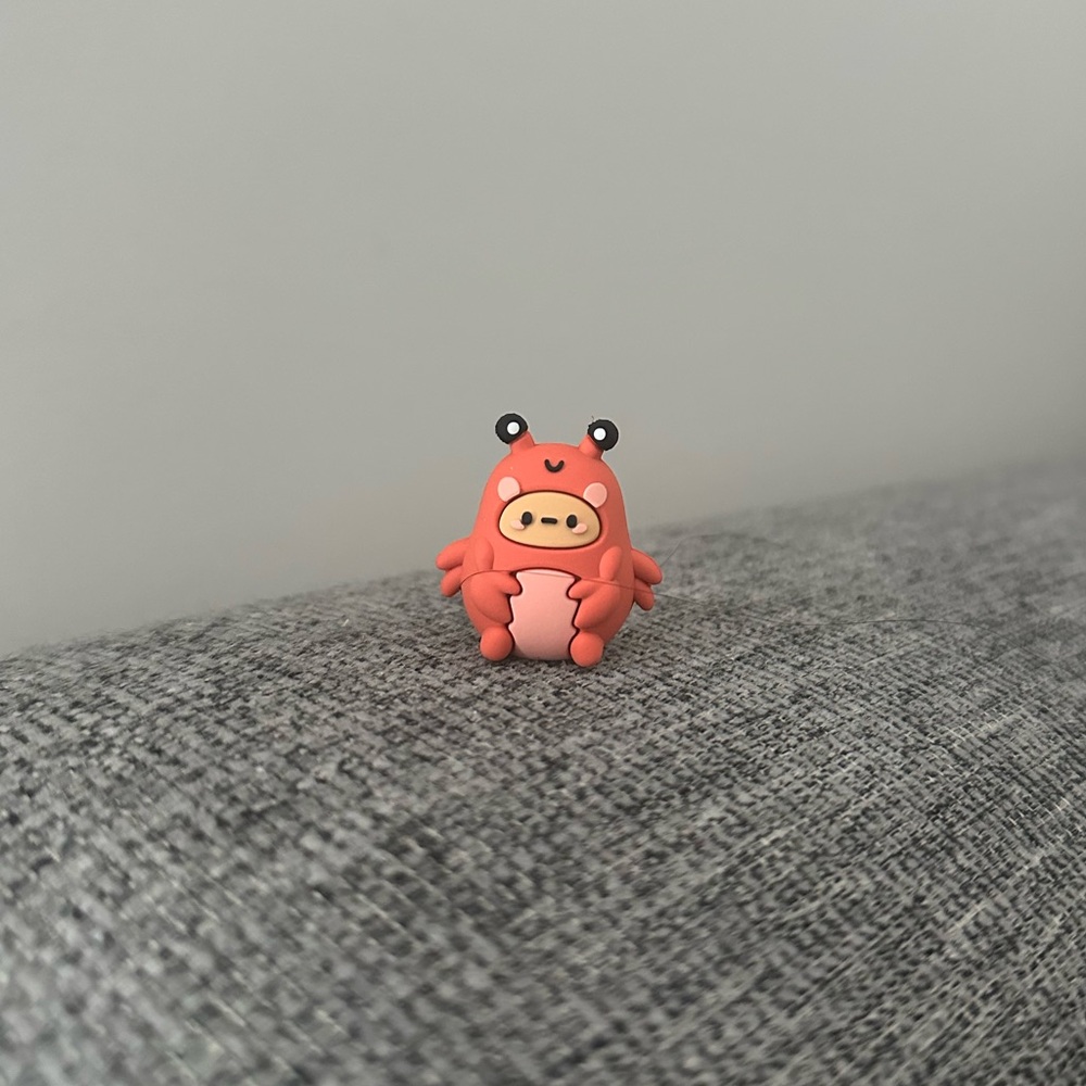 Smoko Tayto under the sea blind box mini figure - crab Tayto